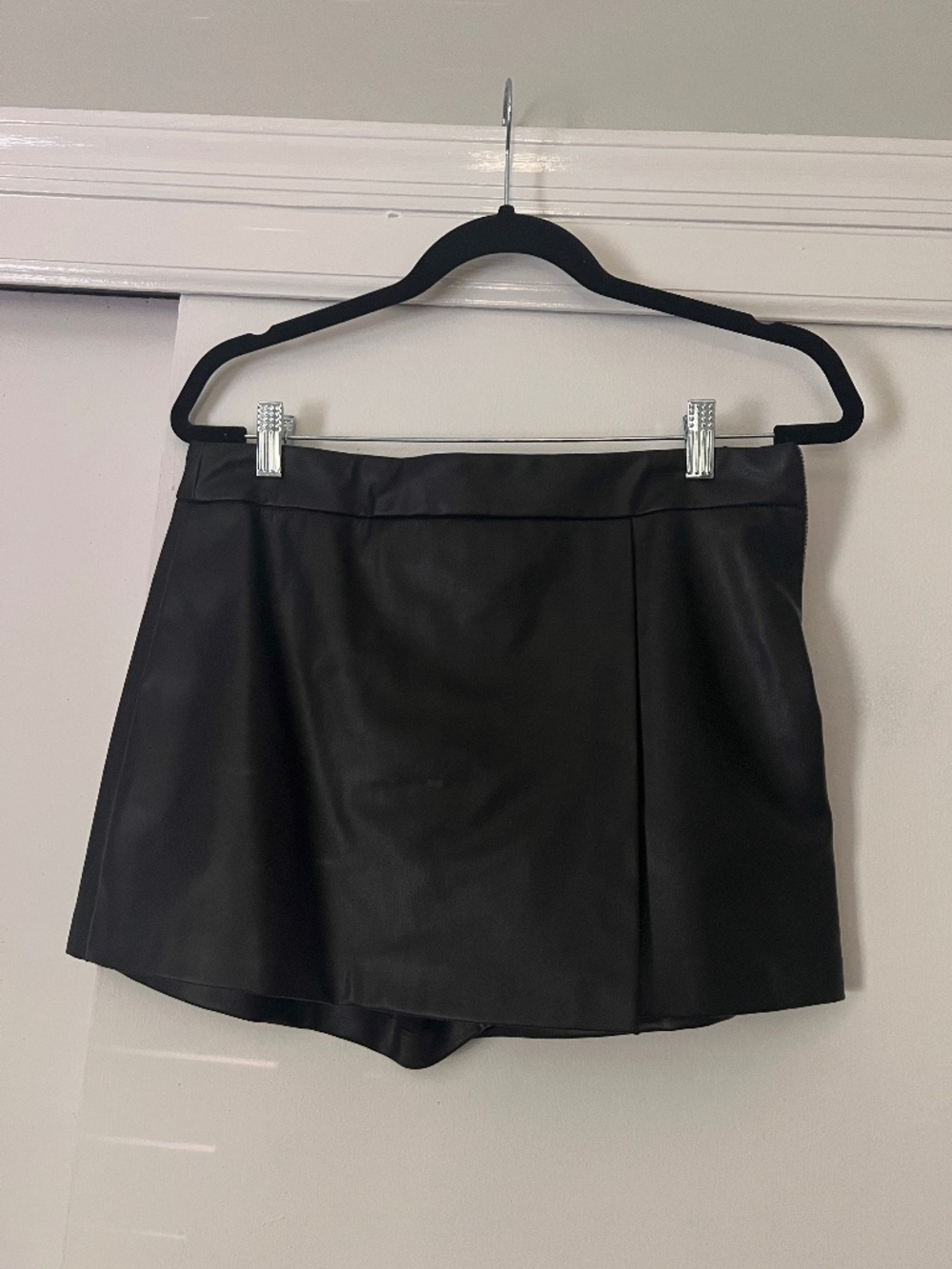 Zara leather skort